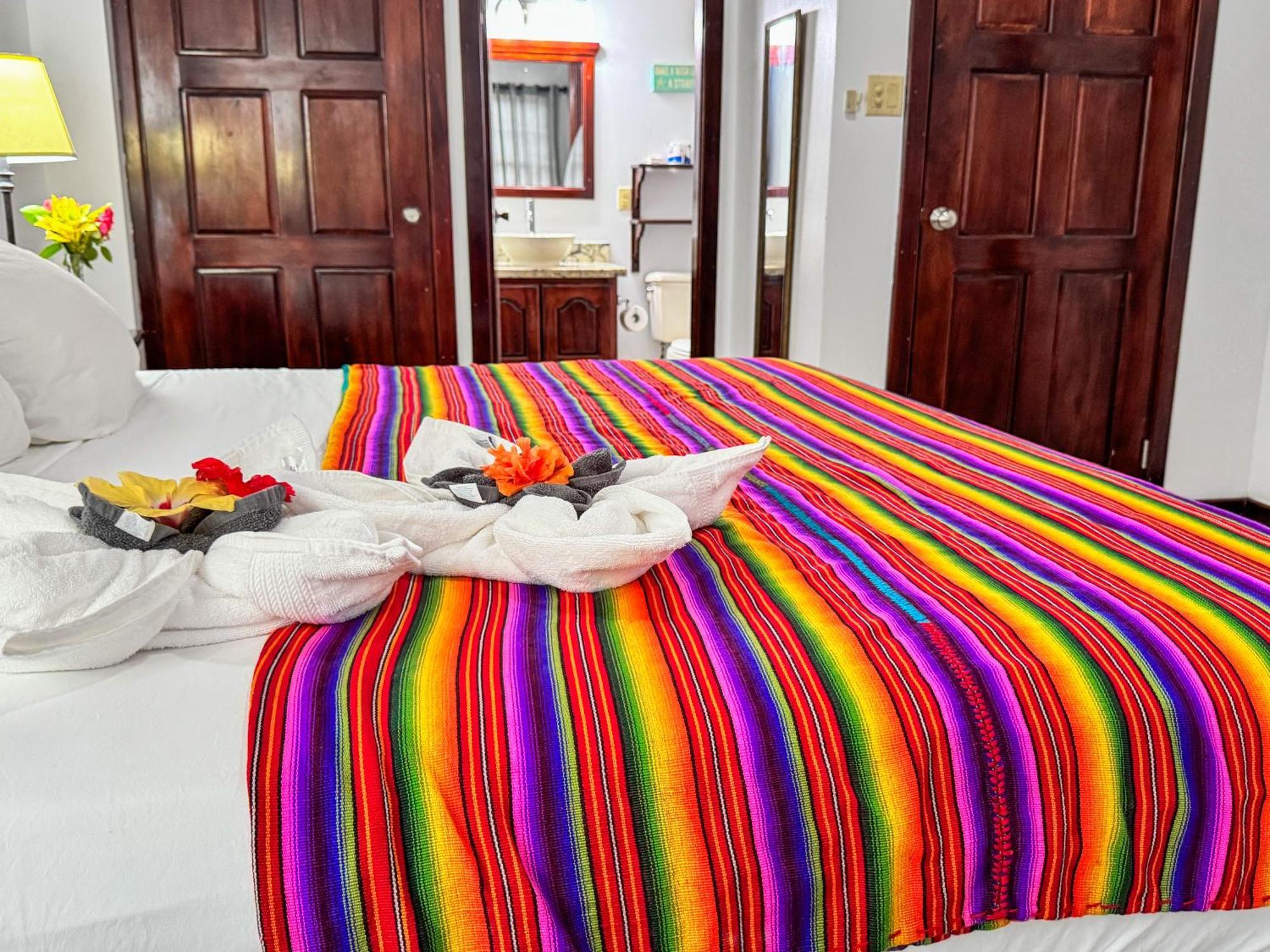 Caribbean Shores Belize Хопкинс Экстерьер фото