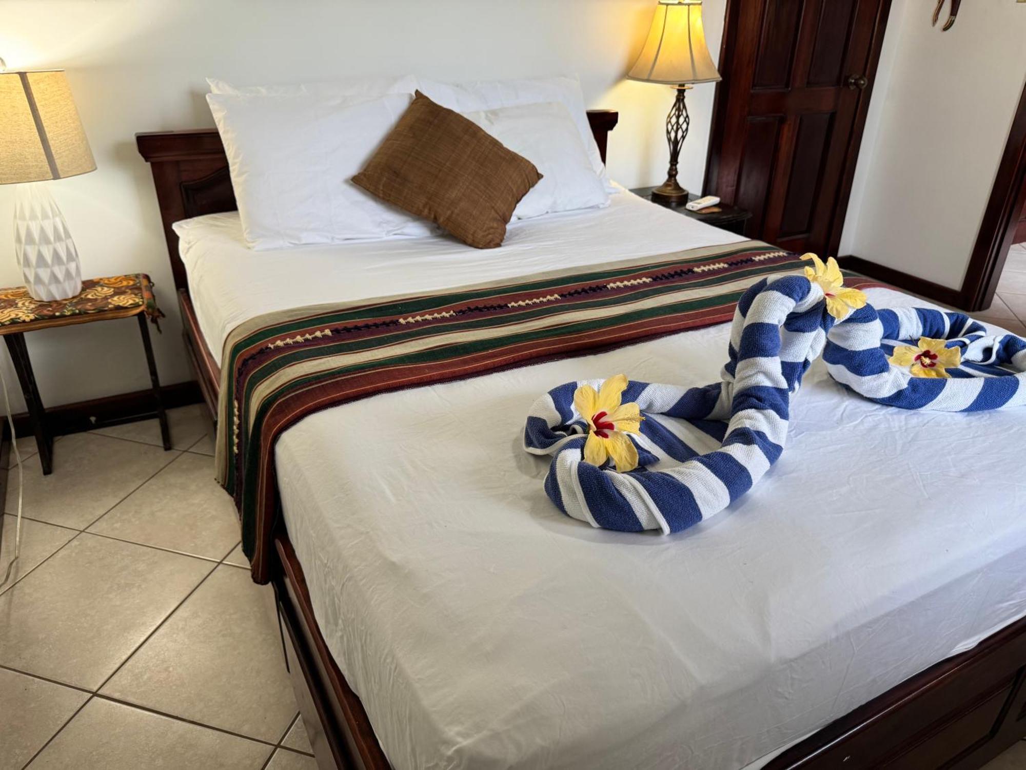 Caribbean Shores Belize Хопкинс Экстерьер фото
