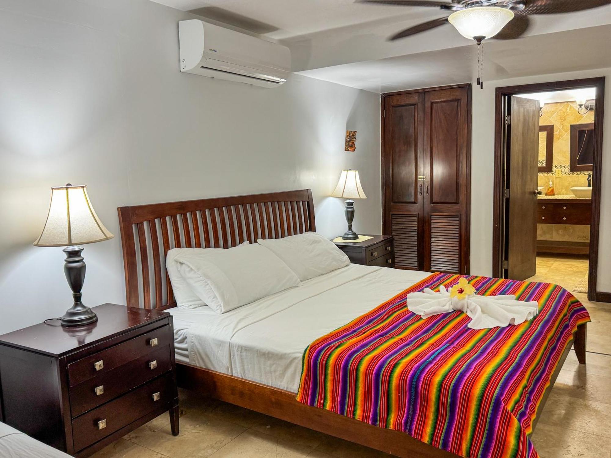 Caribbean Shores Belize Хопкинс Экстерьер фото
