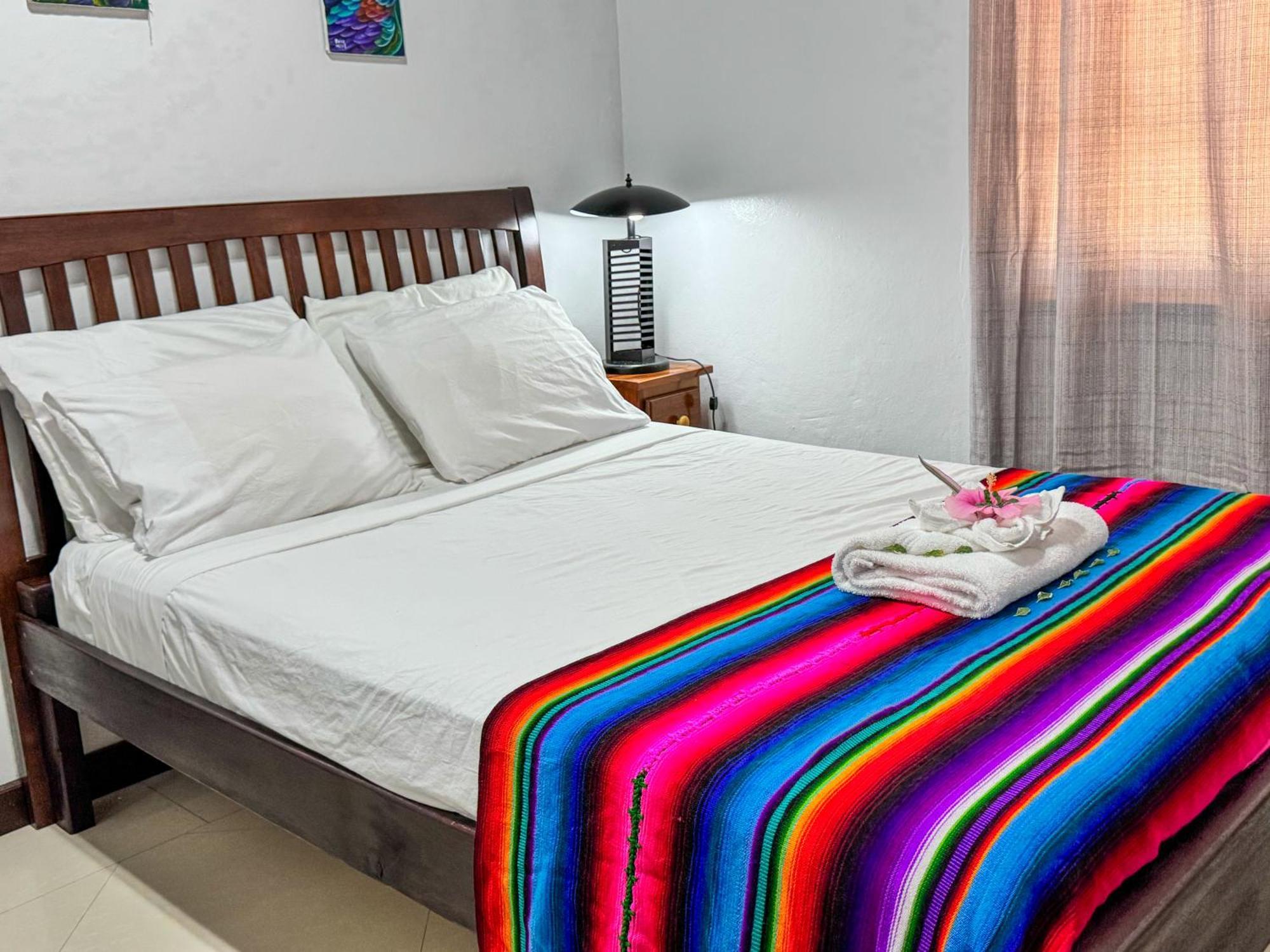 Caribbean Shores Belize Хопкинс Экстерьер фото